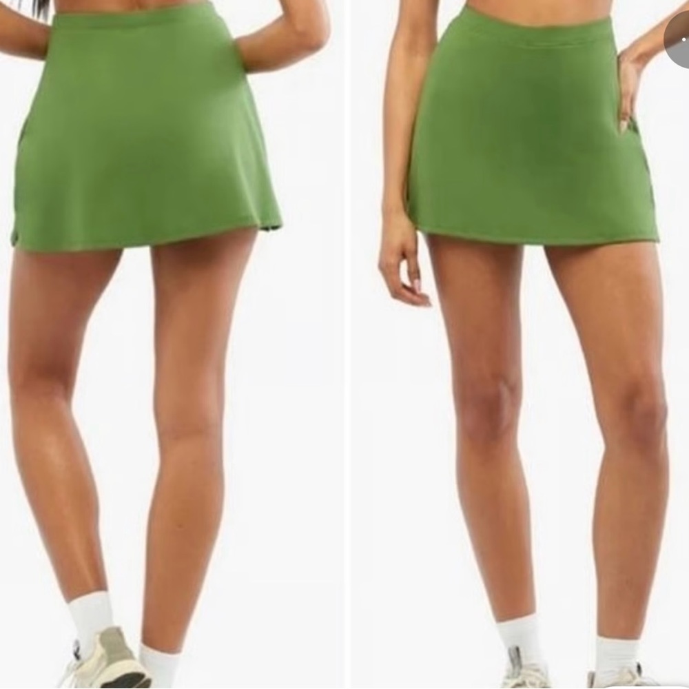 We Wore What NWT Active Skort in solid court Green